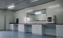 全鋼型實驗室工作臺部件具有什么樣的特點？