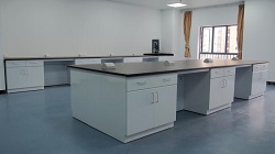 實(shí)驗(yàn)臺廠家來告訴你一個增長實(shí)驗(yàn)室家具使用的壽命技巧